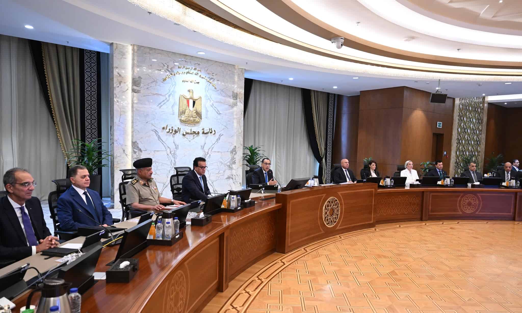 مجلس الوزراء يوافق على 5 مشروعات لاتفاقيات التزام بترولية
